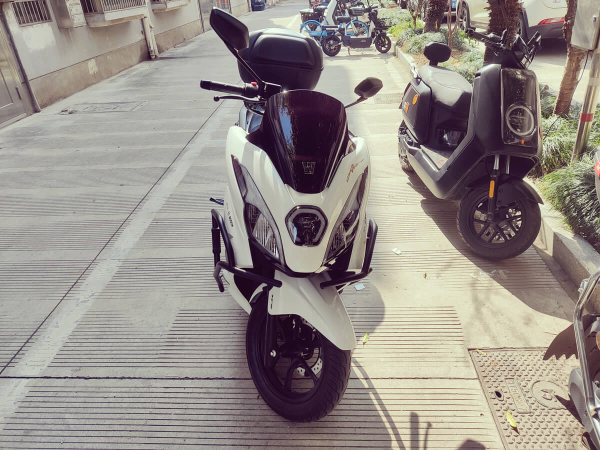 终于把心心念的摩托买了~